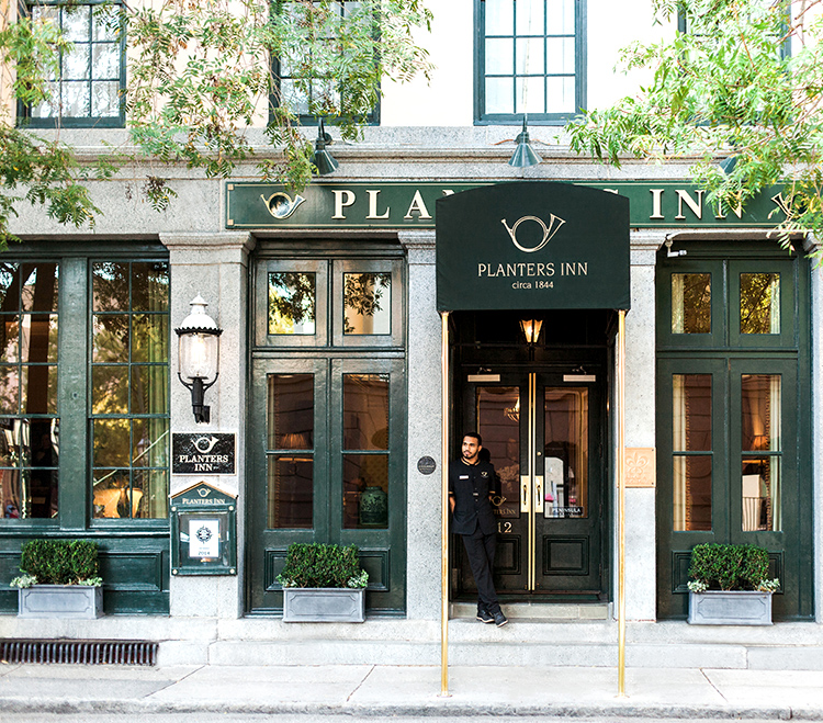 Planters Inn Charleston Entrance